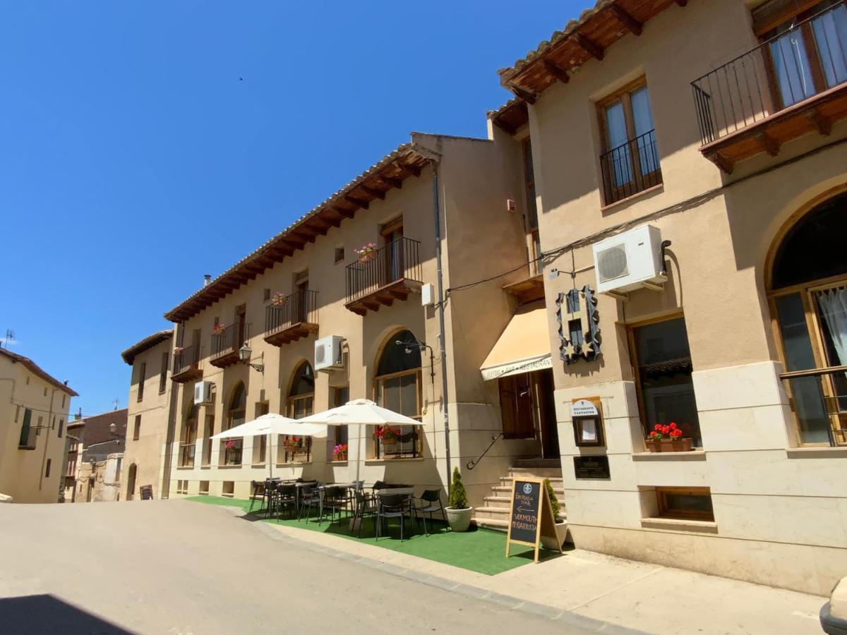 Hostal Tastavins Пеньярроия-де-Таставинс Экстерьер фото